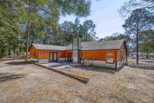 101 Thurston Pl, Crestview, FL 32536