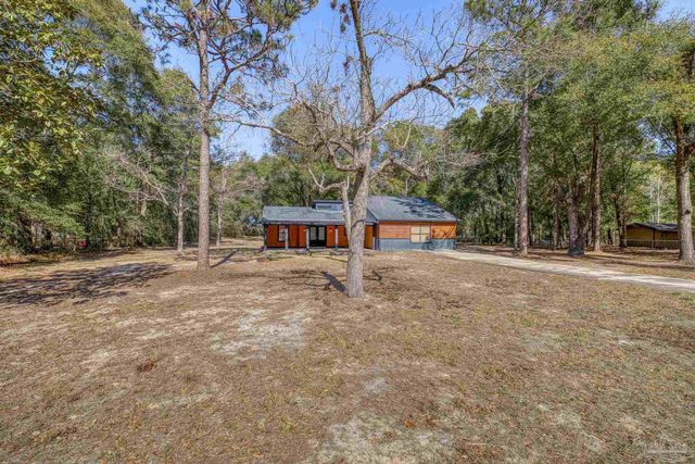 101 Thurston Pl, Crestview, FL 32536