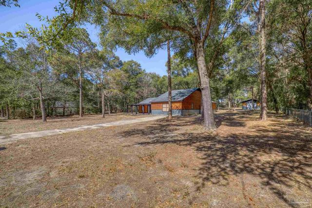 101 Thurston Pl, Crestview, FL 32536