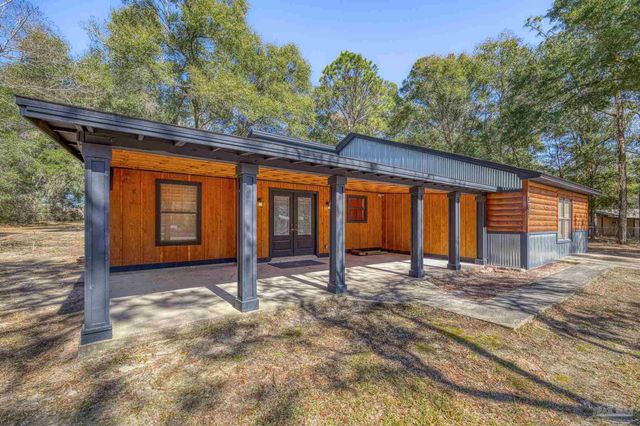 101 Thurston Pl, Crestview, FL 32536