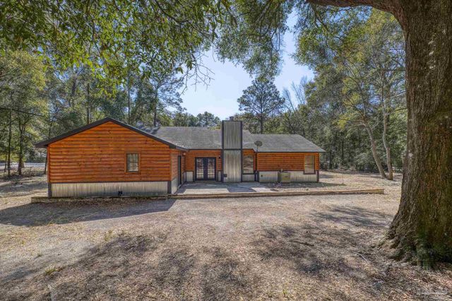 101 Thurston Pl, Crestview, FL 32536