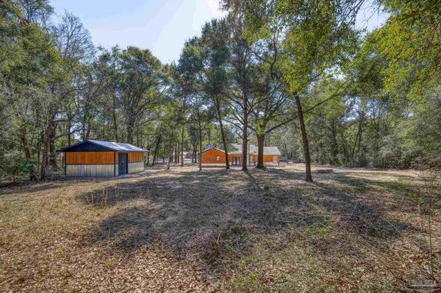 101 Thurston Pl, Crestview, FL 32536