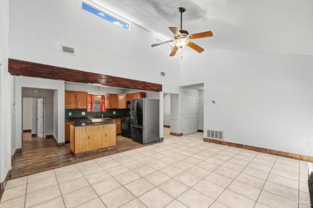 101 Thurston Pl, Crestview, FL 32536