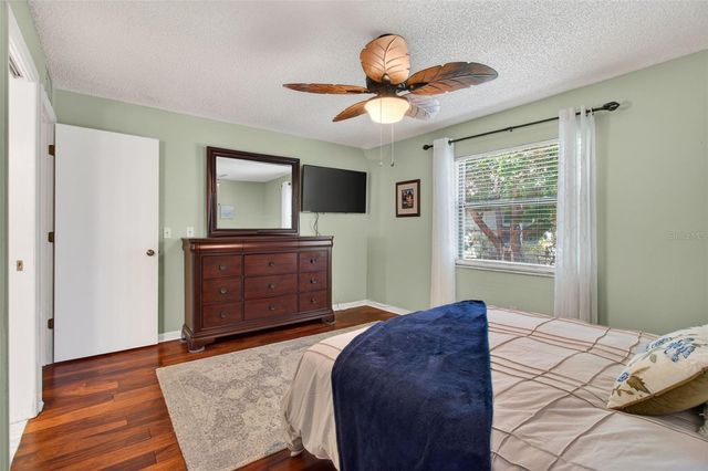 10550 VILLAGE DRIVE 104, Seminole, FL 33772