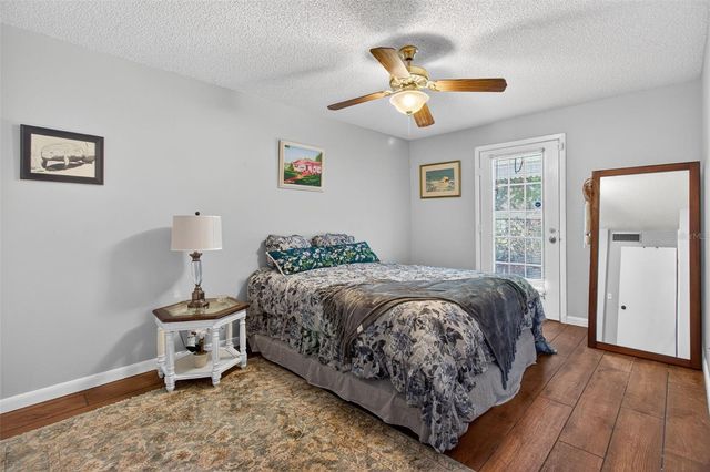 10550 VILLAGE DRIVE 104, Seminole, FL 33772