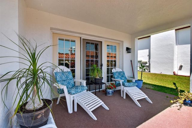 10550 VILLAGE DRIVE 104, Seminole, FL 33772