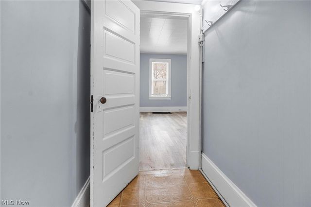 6714 Worley Avenue, Cleveland, OH 44105