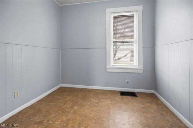 6714 Worley Avenue, Cleveland, OH 44105