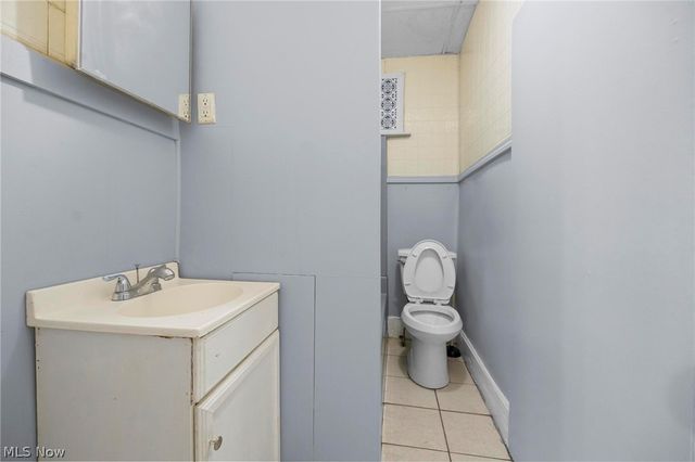 6714 Worley Avenue, Cleveland, OH 44105