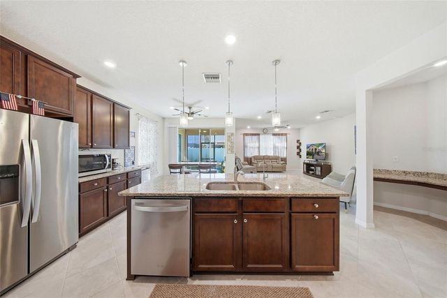 18930 WILLOWMORE CEDAR DRIVE, Lutz, FL 33558