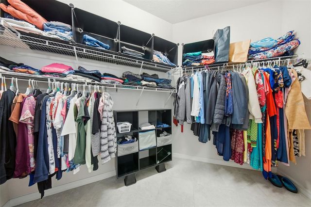 18930 WILLOWMORE CEDAR DRIVE, Lutz, FL 33558