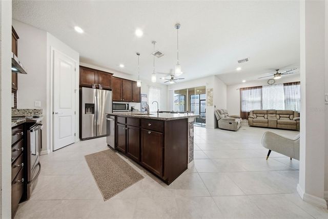 18930 WILLOWMORE CEDAR DRIVE, Lutz, FL 33558