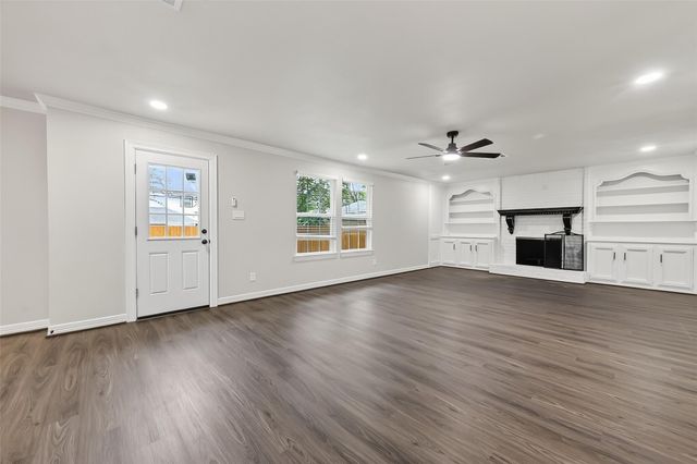 1518 Sweet Grass Trail, Houston, TX 77090