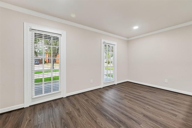 1518 Sweet Grass Trail, Houston, TX 77090