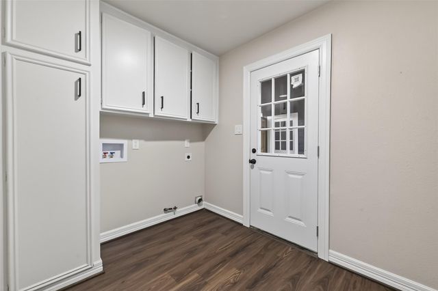 1518 Sweet Grass Trail, Houston, TX 77090