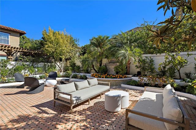 18 Bel Spring, Irvine, CA 92602