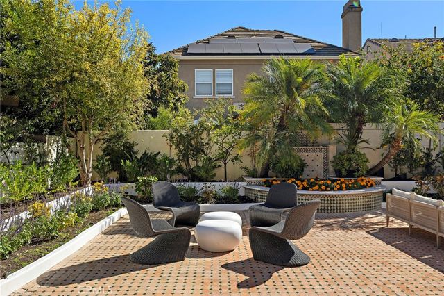 18 Bel Spring, Irvine, CA 92602