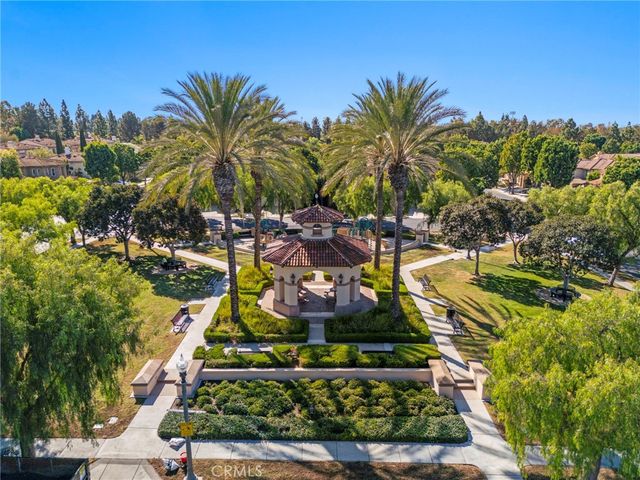 18 Bel Spring, Irvine, CA 92602