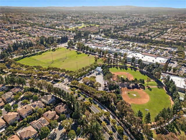 18 Bel Spring, Irvine, CA 92602