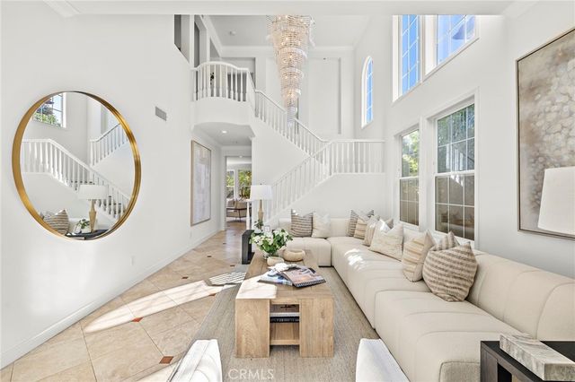 18 Bel Spring, Irvine, CA 92602