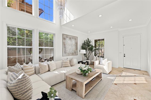 18 Bel Spring, Irvine, CA 92602