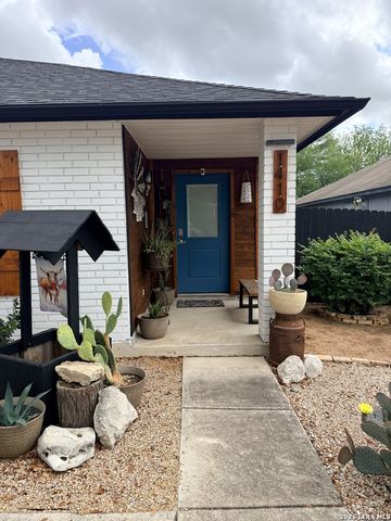 1410 RICHLAND HILLS DR, San Antonio, TX 78251