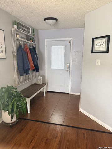 1410 RICHLAND HILLS DR, San Antonio, TX 78251