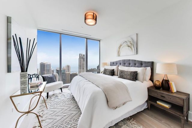 363 E Wacker Drive 5105, Chicago, IL 60601