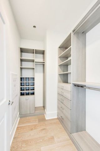 363 E Wacker Drive 5105, Chicago, IL 60601