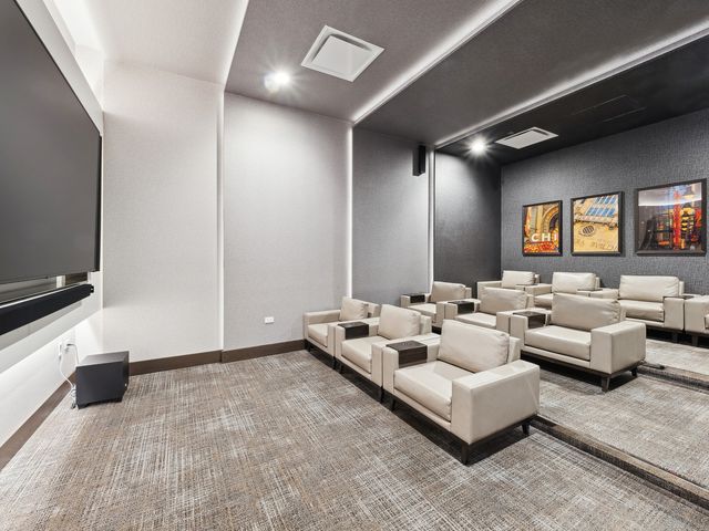 363 E Wacker Drive 5105, Chicago, IL 60601