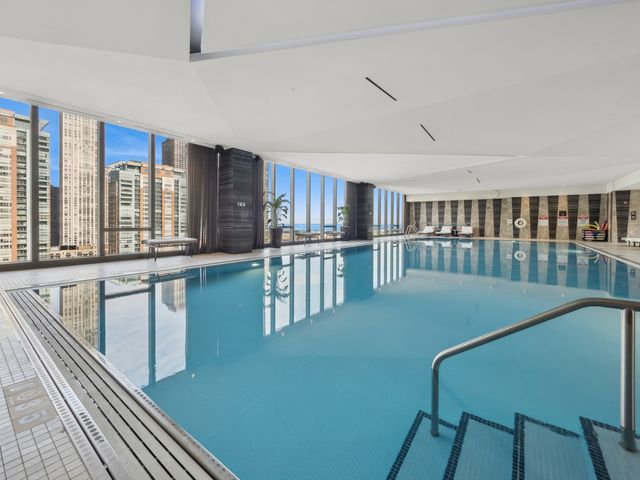 363 E Wacker Drive 5105, Chicago, IL 60601