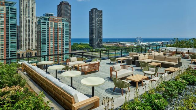 363 E Wacker Drive 5105, Chicago, IL 60601