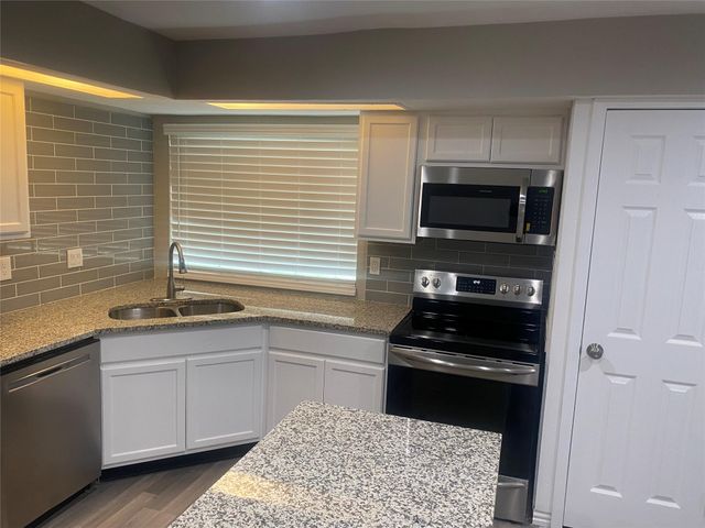 15907 Inwood Lane, Missouri City, TX 77489