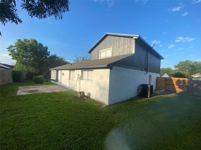 15907 Inwood Lane, Missouri City, TX 77489