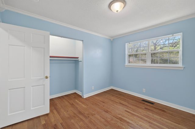 516 Briar Park Lane, Hixson, TN 37343
