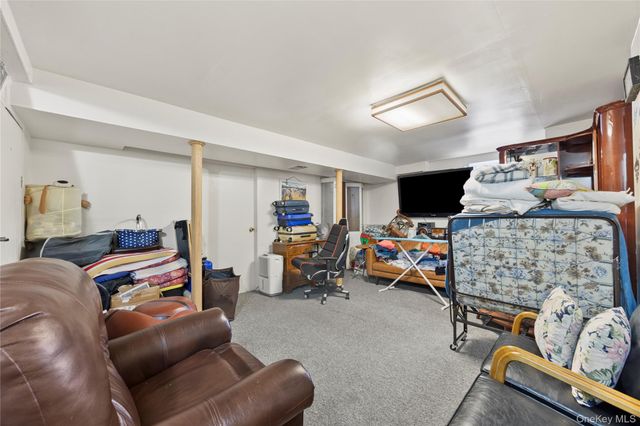 37 Okane Street, Central Islip, NY 11722