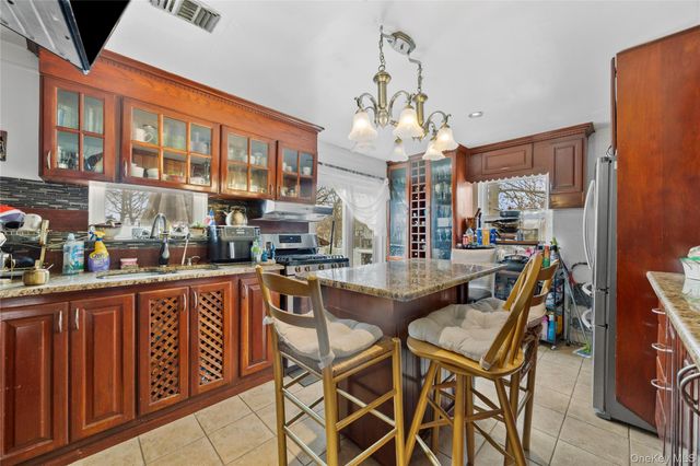 37 Okane Street, Central Islip, NY 11722