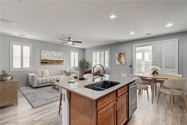 10365 Ironwood Pass Avenue, Las Vegas, NV 89166