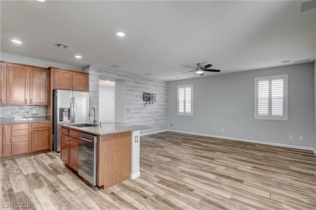 10365 Ironwood Pass Avenue, Las Vegas, NV 89166