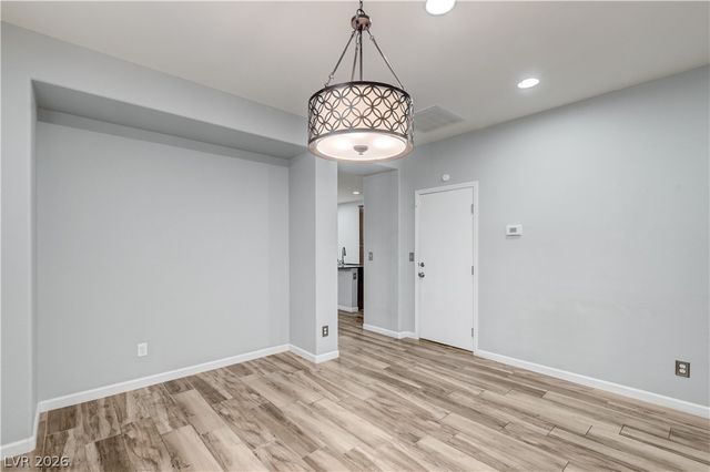 10365 Ironwood Pass Avenue, Las Vegas, NV 89166