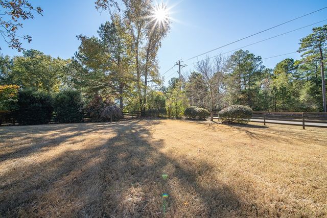 15 Village Parkway, Waverly Hall, GA 31831