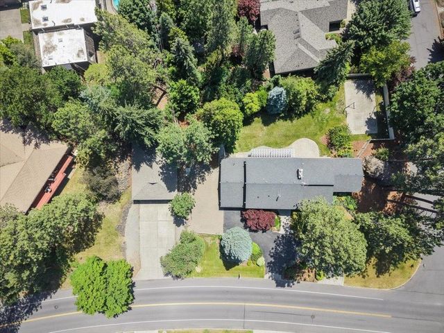 1728 E Rockwood Blvd, Spokane, WA 99203
