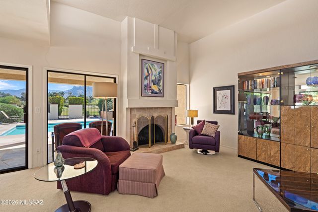 8490 N Lee Trevino Drive, Tucson, AZ 85742