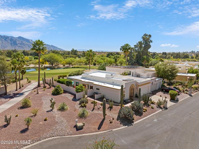 8490 N Lee Trevino Drive, Tucson, AZ 85742