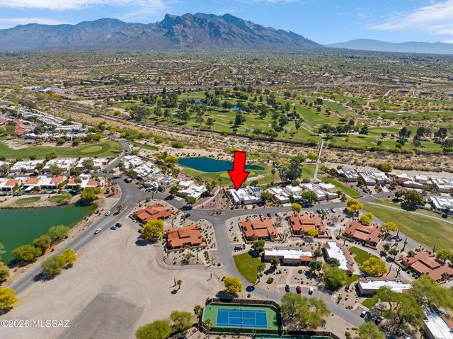 8490 N Lee Trevino Drive, Tucson, AZ 85742