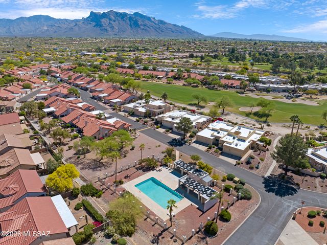 8490 N Lee Trevino Drive, Tucson, AZ 85742