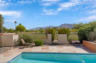 8490 N Lee Trevino Drive, Tucson, AZ 85742