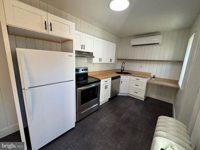 646 1ST ST, Lancaster, PA 17603