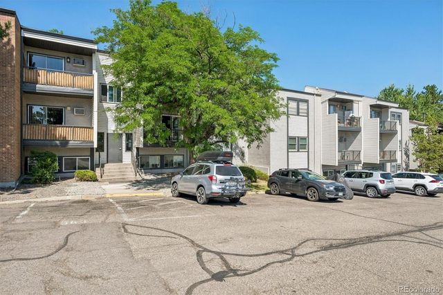 451 Golden Circle 101, Golden, CO 80401