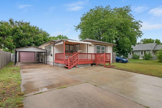 837 S Estelle St., Wichita, KS 67211